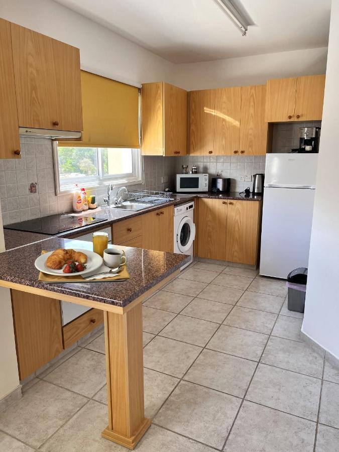 Apartamento Sirena Kings Paphos Exterior foto