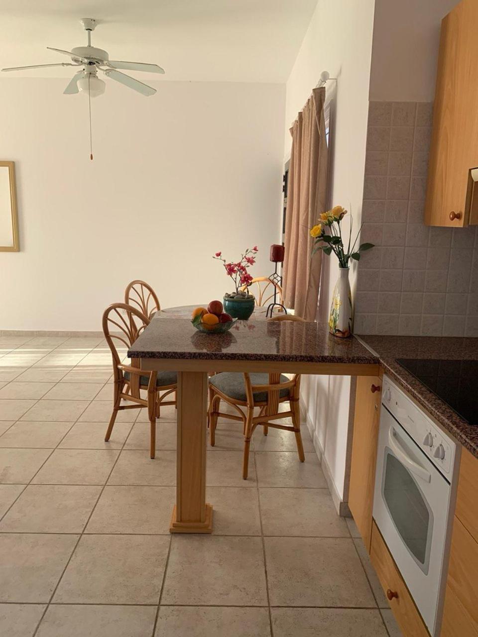 Apartamento Sirena Kings Paphos Exterior foto