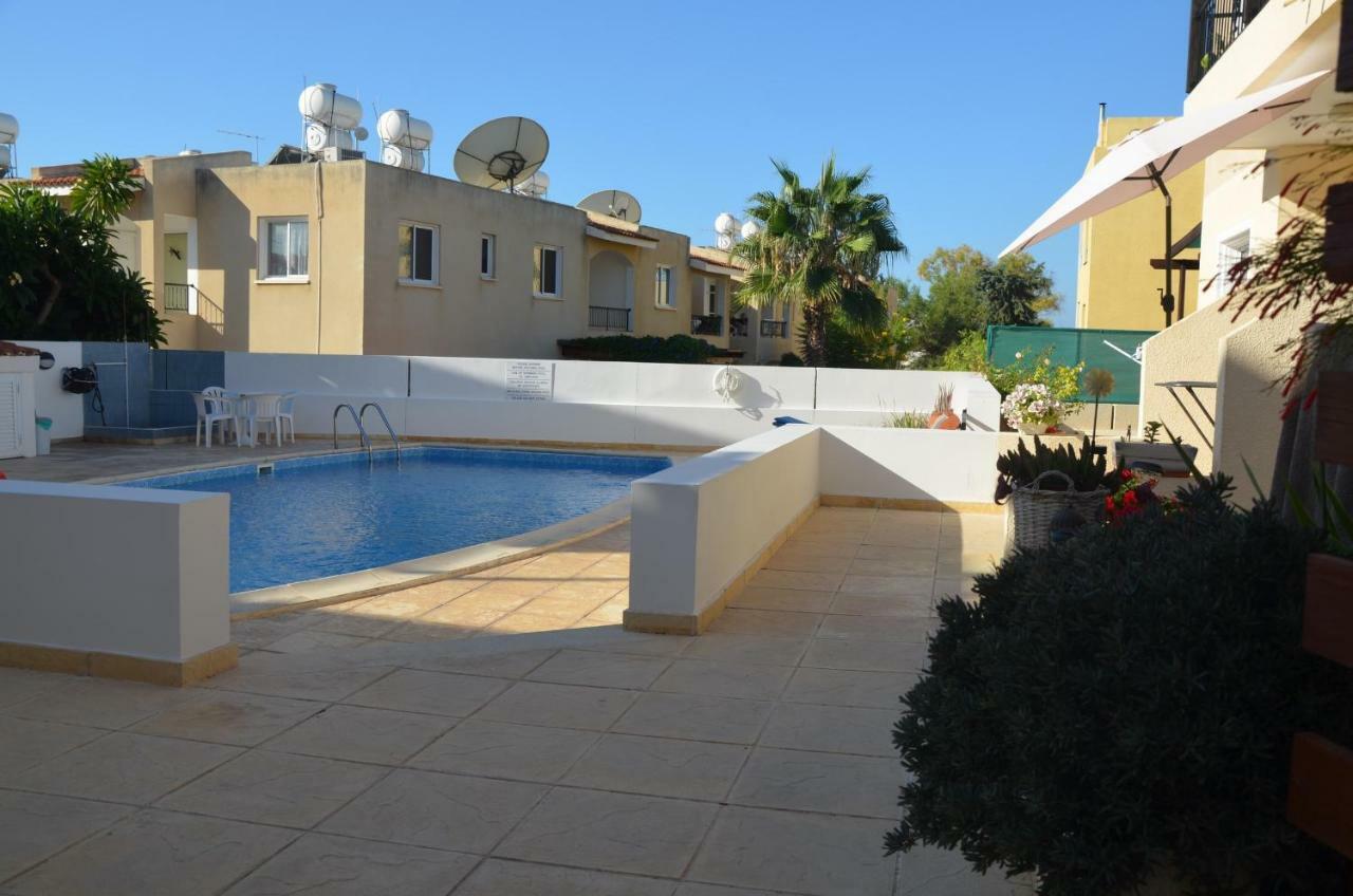 Apartamento Sirena Kings Paphos Exterior foto